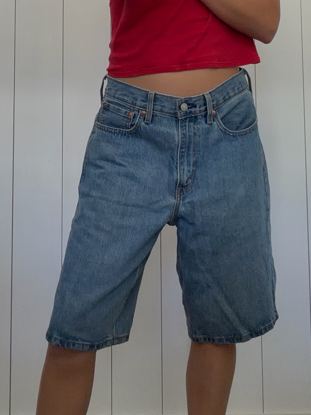 LEVI’S JEAN SHORTS